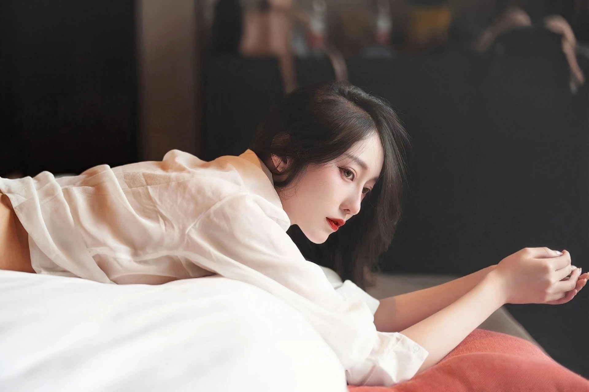 贵州遵义：暑期红色旅游热